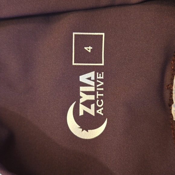 ZYIA Active Purple Leggings, Women's Size 4, Great Condition - Picture 5 of 8